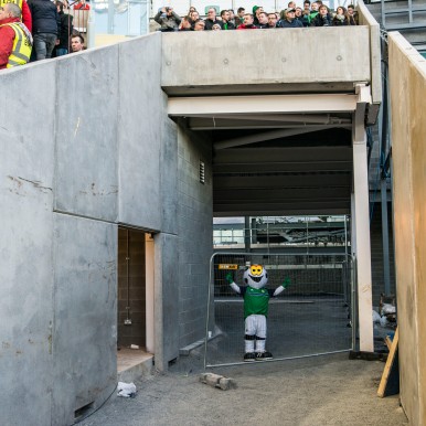 2016 IM MÄRZ, THE NATIONAL FOOTBALL STADIUM AT WINDSOR PARK 2, Belfast